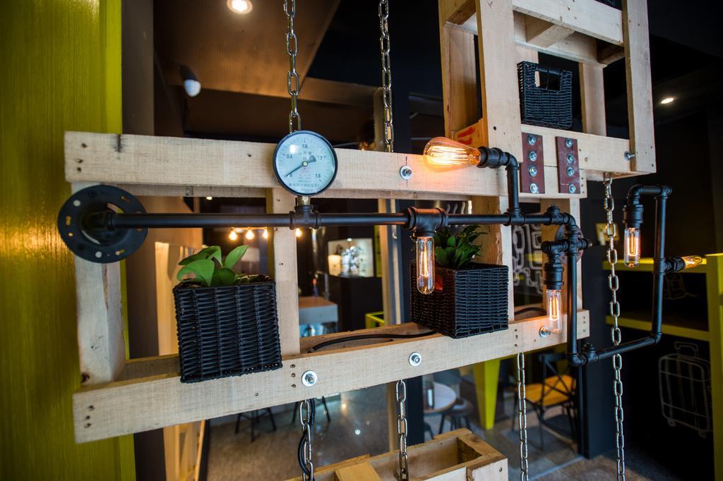 Just Walk Backpacker Hostel Hualien City Exterior photo