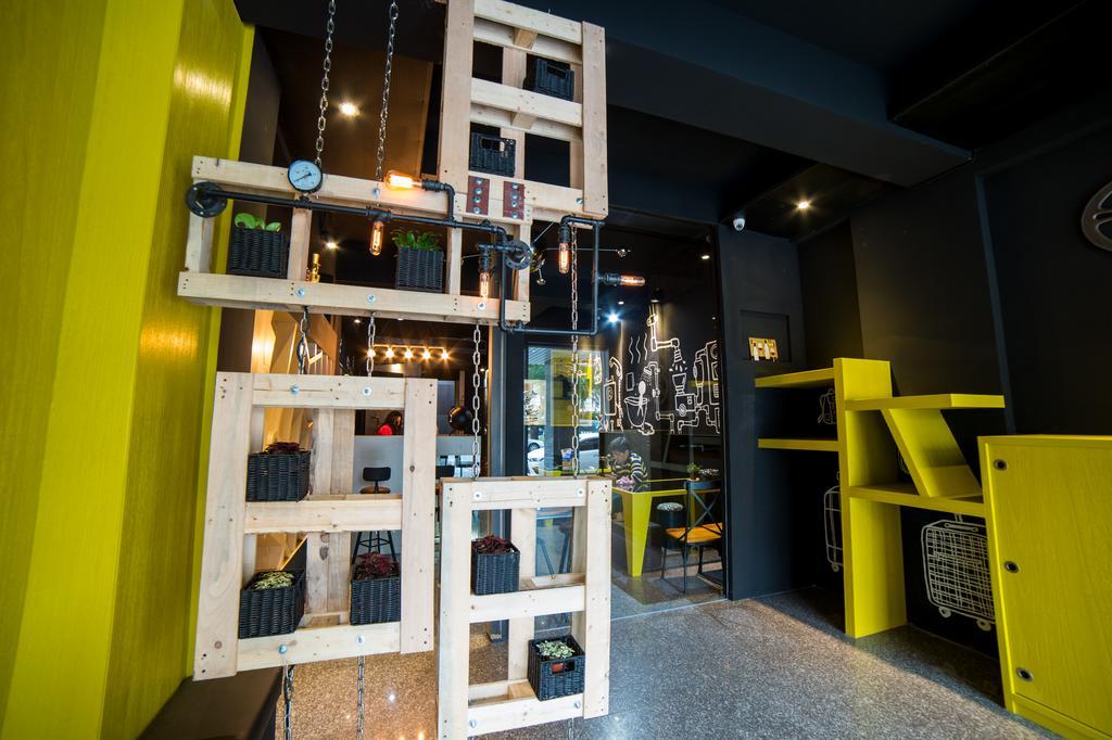 Just Walk Backpacker Hostel Hualien City Exterior photo