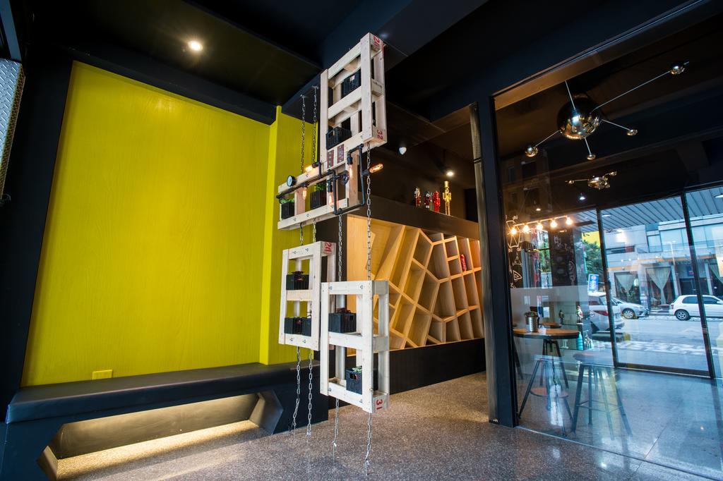 Just Walk Backpacker Hostel Hualien City Exterior photo